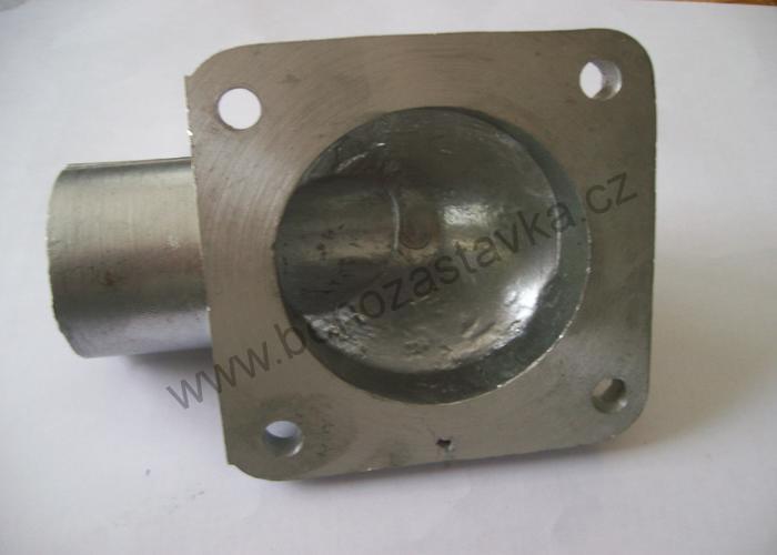 Odváděcí hrdlo termostatu - Zetor URI