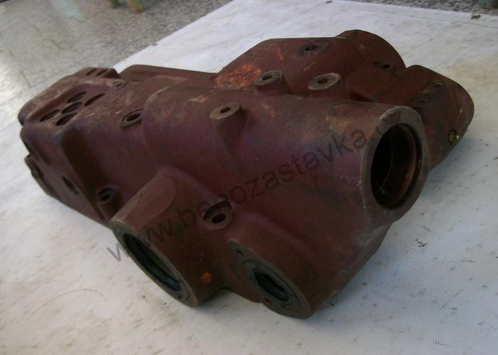 Víko hydrauliky - Zetor URIII