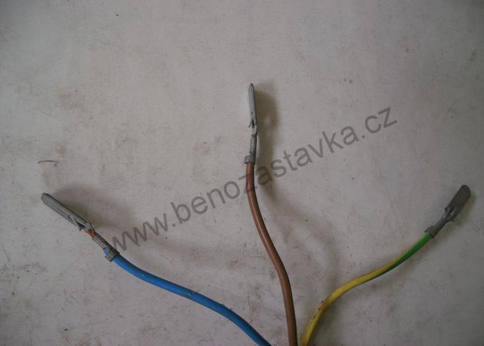 Vodič zadní svítilny levý - Zetor URIII