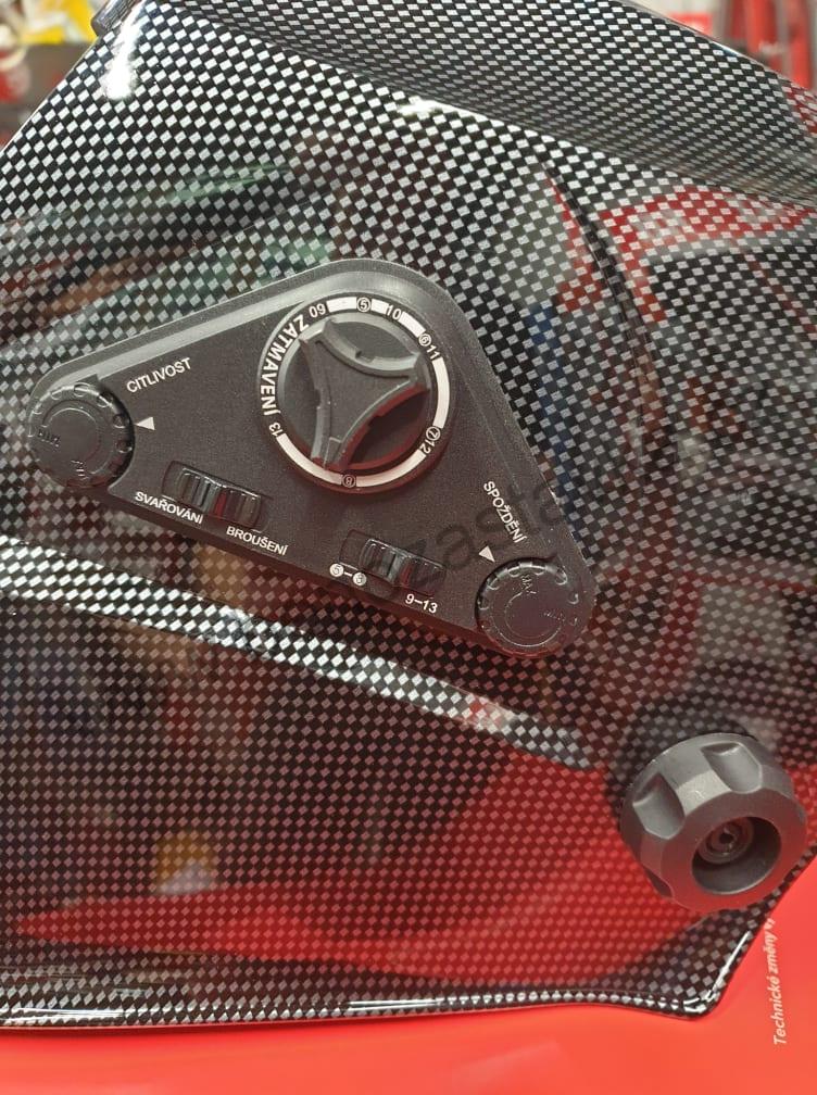 Svářecí kukla solární samostmívací carbon YOGA 818E