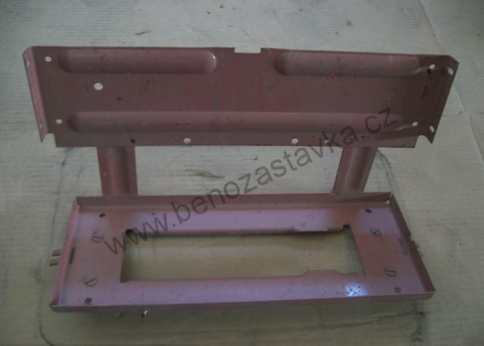 Držák bočnic zadní - Zetor URI