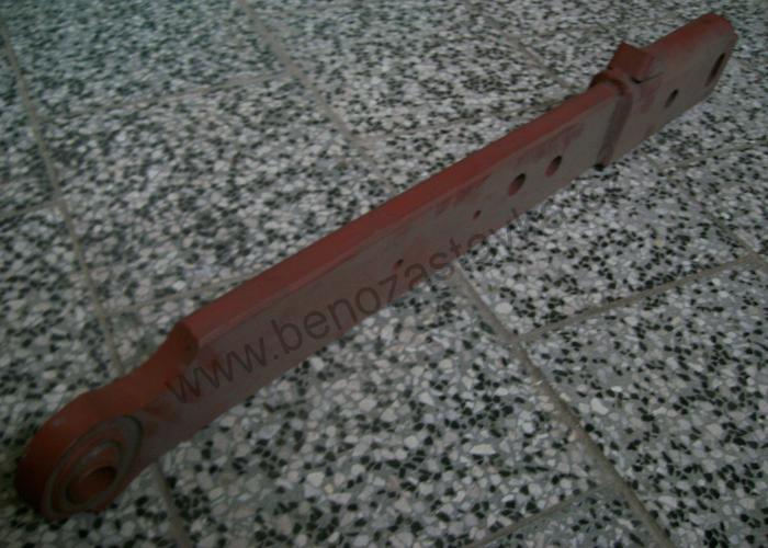 Táhlo dolní levé - Zetor URII