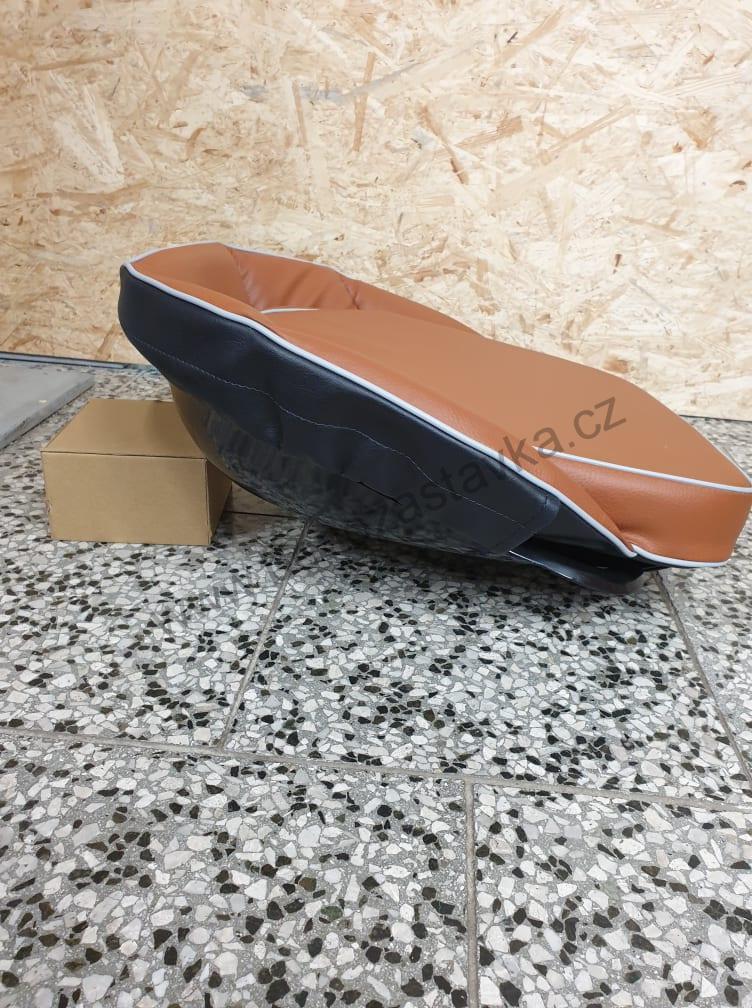 Univerzální polštář k anatomickému sedadlu - pro starší traktory