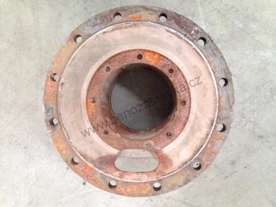 Pouzdro zadní nápravy - Zetor 5011