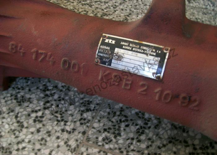 Těleso nápravy - Zetor URII