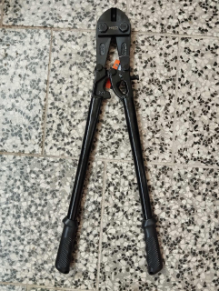 Kleště štípací 600m